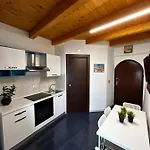 Semesterbostad Borgo Degli Svevi