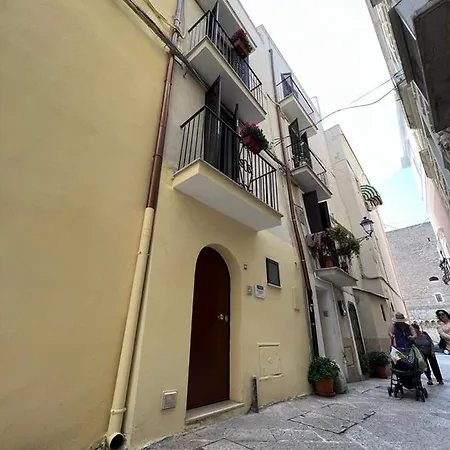 Borgo Degli Svevi * Bari